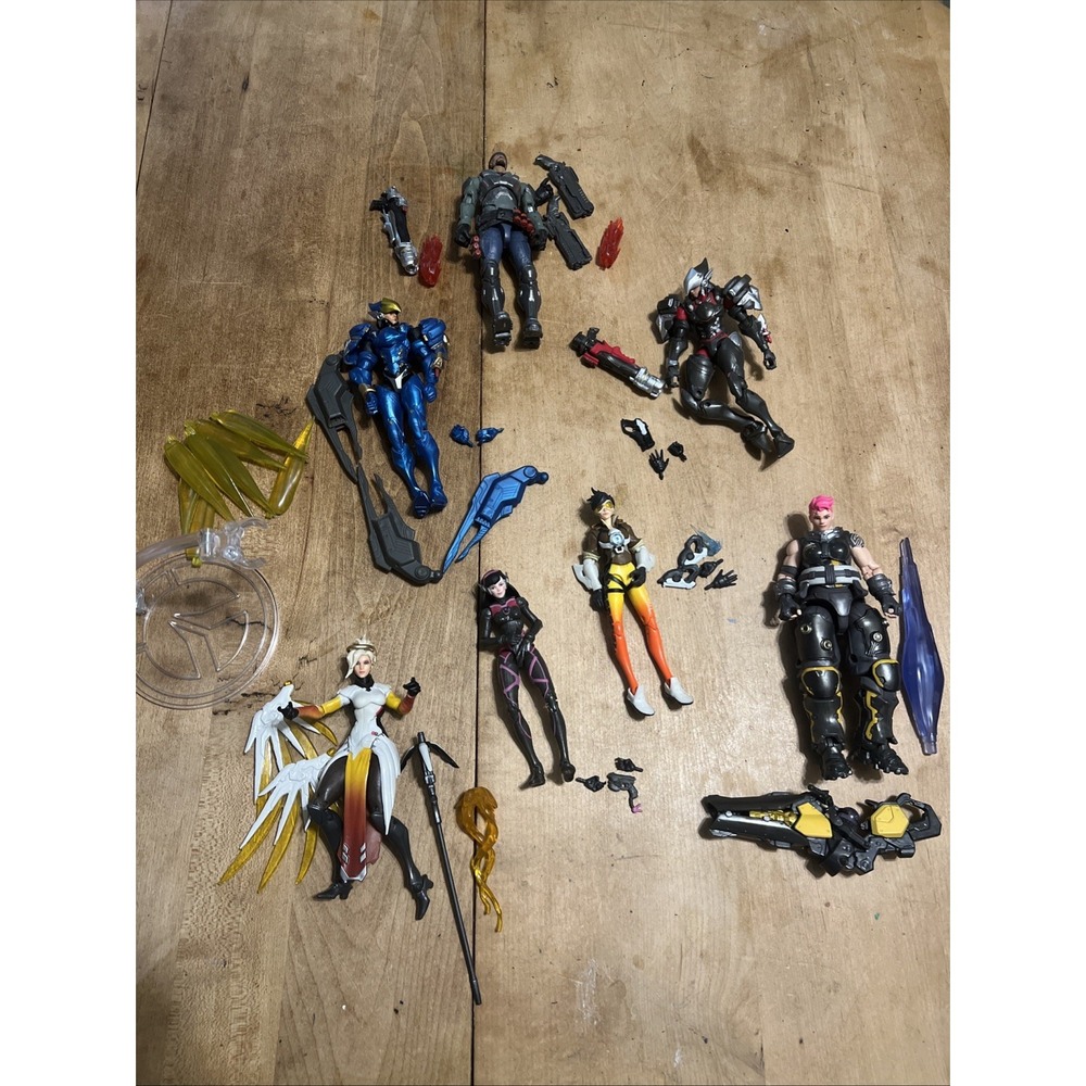 Hasbro Overwatch Ultimates Action Figure Lot 7 Figures + Accessories
